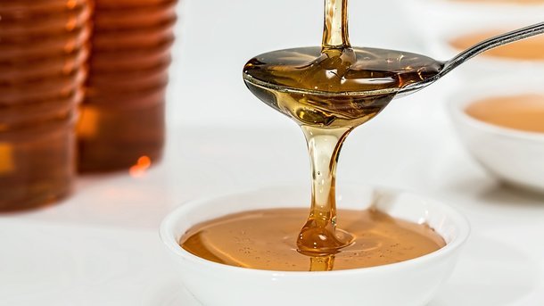 Пять причин использовать мед вместо сахара