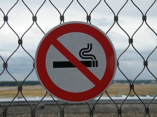 Минздрав атакует курильщиков: дымить запретят в коммуналках и машинах