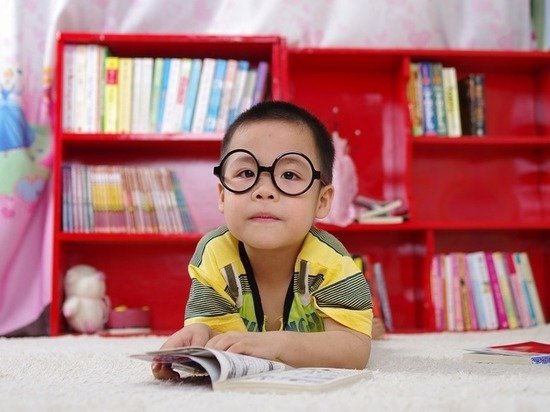 Поколение дислексии: каждый десятый ребенок в России имеет расстройства чтения