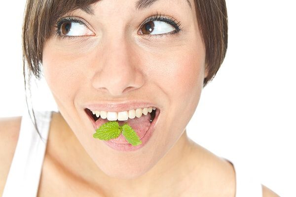 Галитоз – симптомы и лечение запаха изо рта. 
