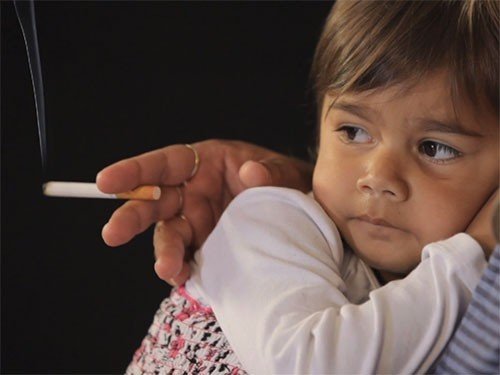 Пассивное курение связано с храпом у детей