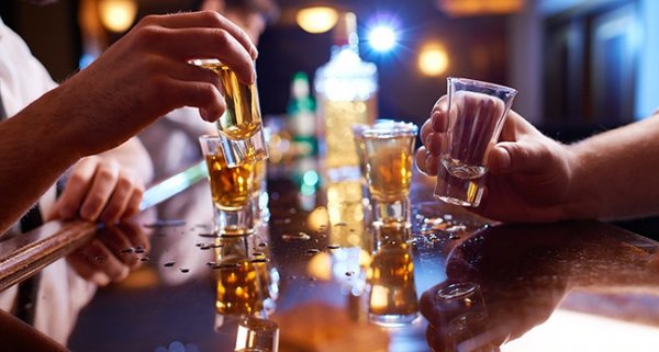 6 причин отказаться от алкогольных напитков. 