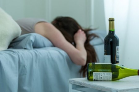 Обнаружена связь между тревожностью и алкоголизмом