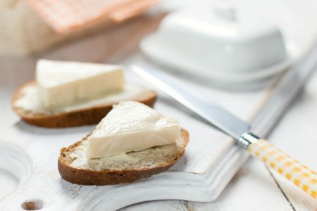 Как выбрать плавленый сыр